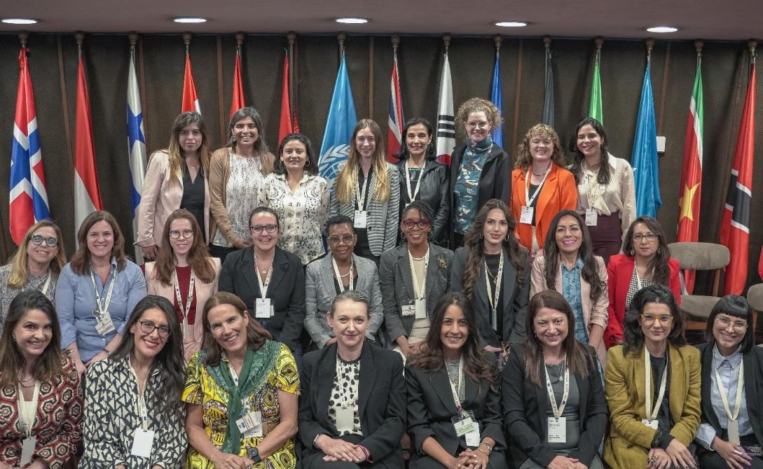 Women ready to lead the digital transformation in Latin America and the Caribbean